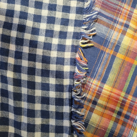 Hollister Reversible Scarf - Picture 4 of 4